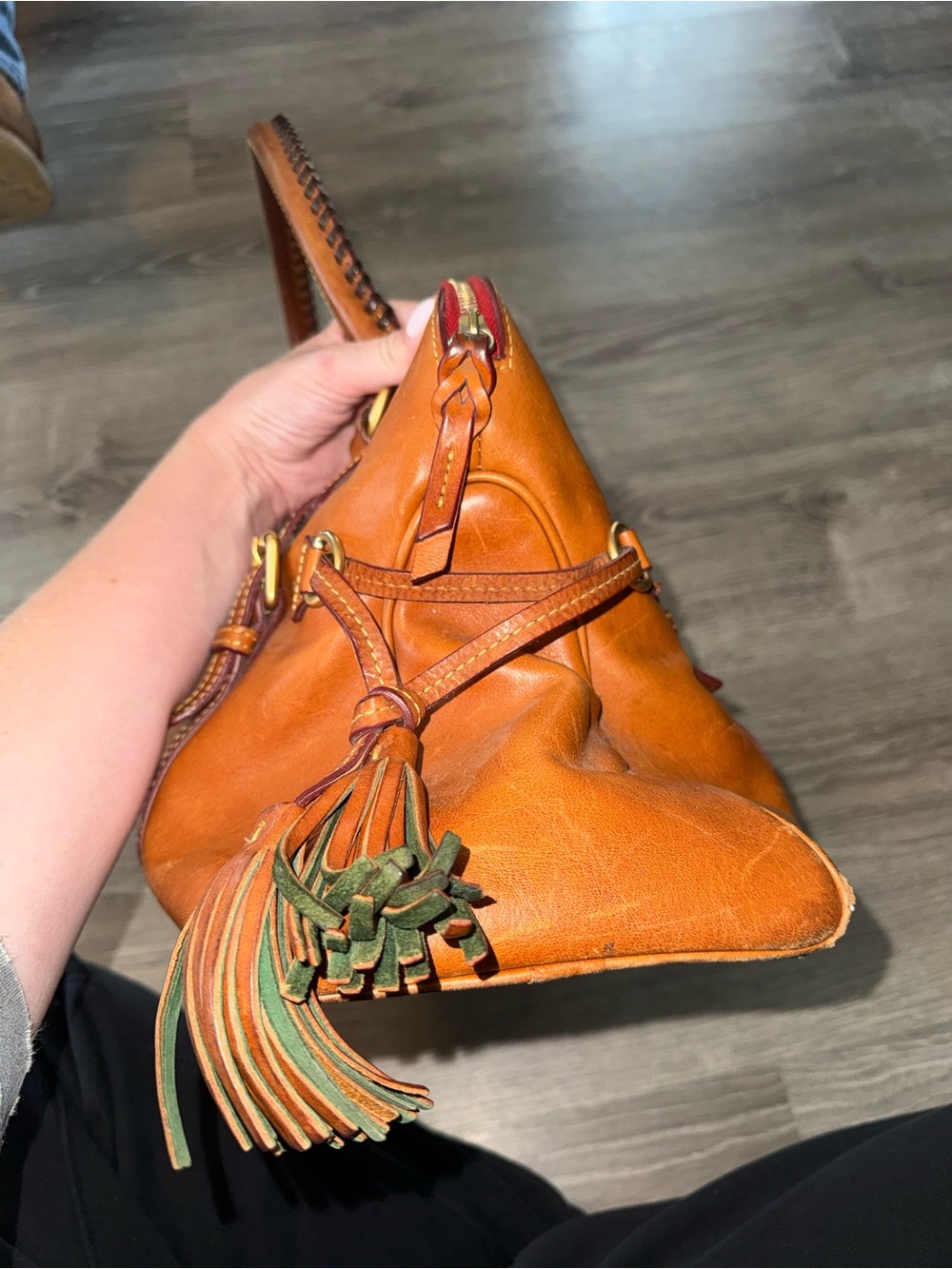 Dooney and Bourke satchel - Picture 8 of 14